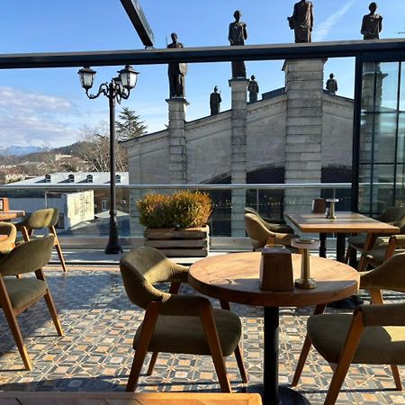 Grand Opera Hotel Kutaisi Esterno foto