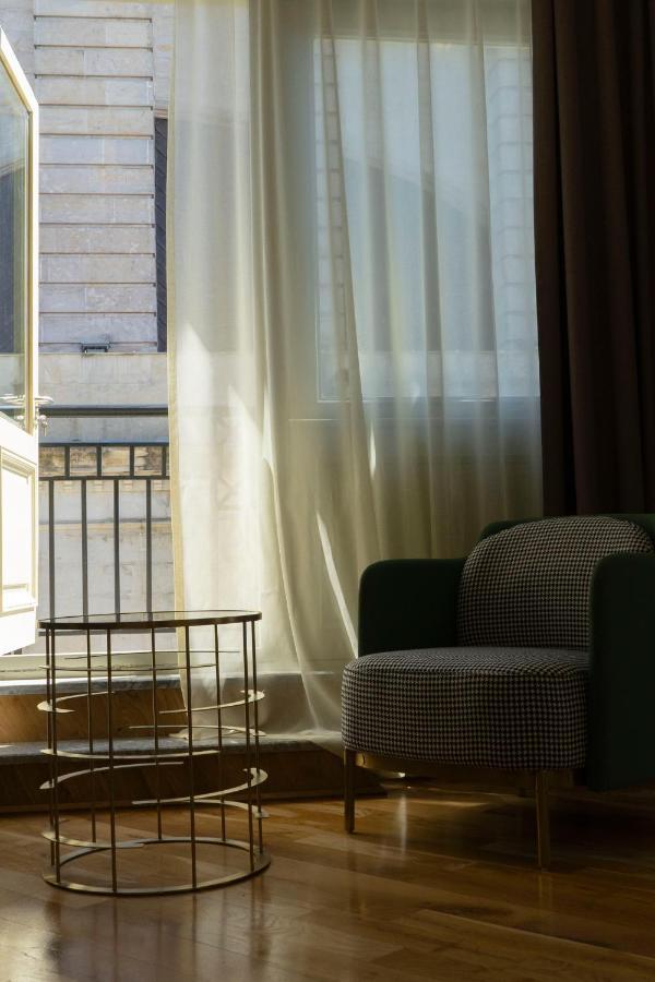 Grand Opera Hotel Kutaisi Esterno foto