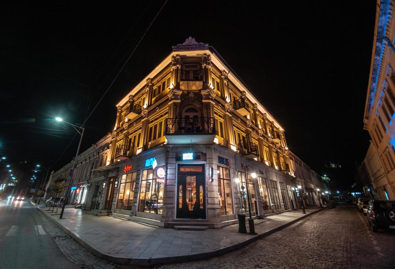 Grand Opera Hotel Kutaisi Esterno foto