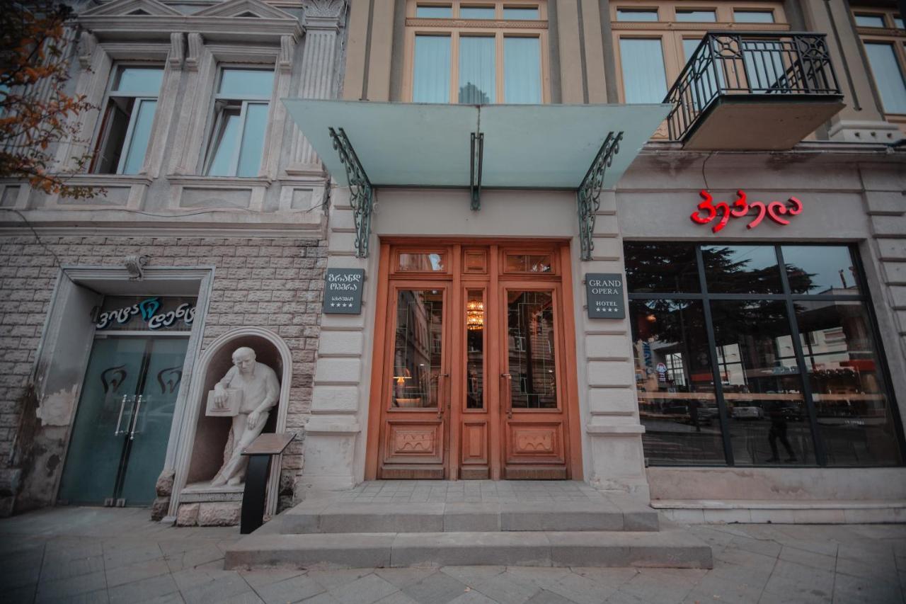Grand Opera Hotel Kutaisi Esterno foto